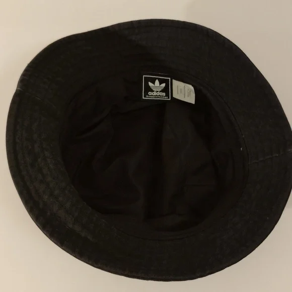 Unisex**Adidas Classic Black Bucket Hat - Picture 8 of 11